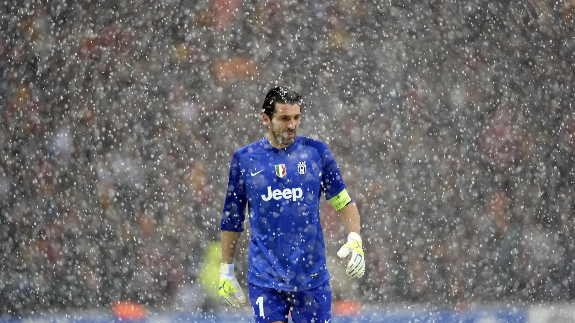 五大联赛是否减少慢节奏控球降低战术失误率,五大联赛最快速度